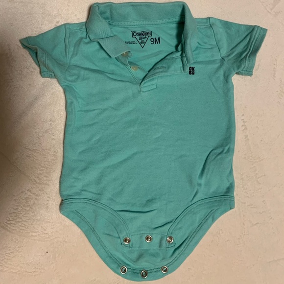 Osh Kosh Short sleeve onesie - Picture 1 of 1